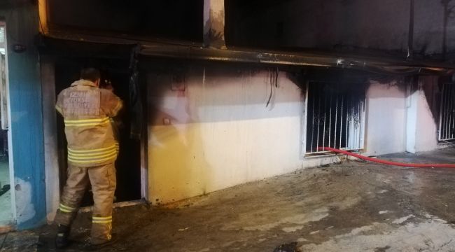 İzmir'de müstakil ev yangınında kundaklama şüphesi