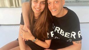 Kollarındaki saatlerin değeri 10 milyon lira