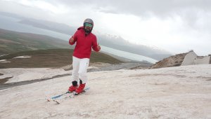 Mayıs ayında kayak keyfi