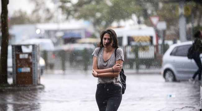  Meteoroloji'den kuvvetli sağanak uyarısı! 