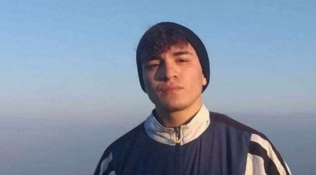 Omuz atma kavgasında 17 yaşında bir genç öldürüldü