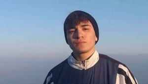Omuz atma kavgasında 17 yaşında bir genç öldürüldü
