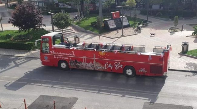 Şampiyon, taraftarı evlerinde selamlayacak