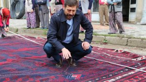 Sındırgı'da kök boya bahçeleri kuruluyor