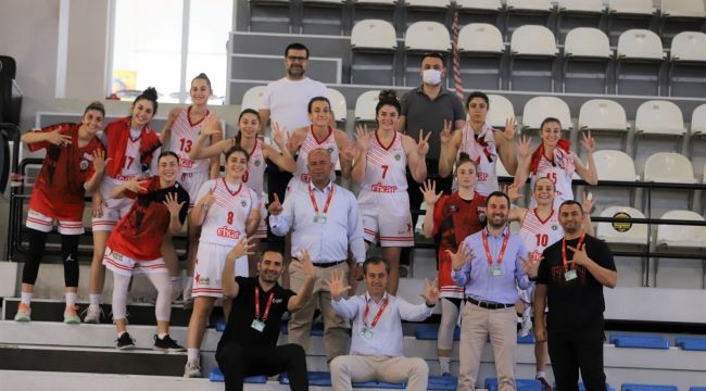 Turgutlu'nun namağlup kızları