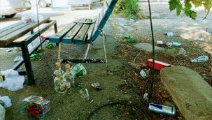 Urla Garajı'na yakışmayan görüntüler