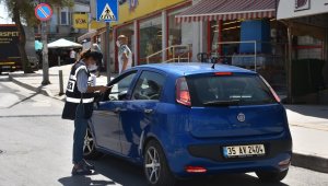 Urla'da "tam kapanma" denetimleri sıklaştı