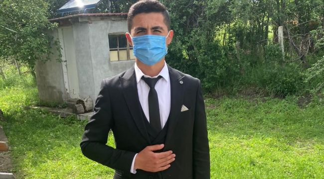 18 yaşında muhtar oldu