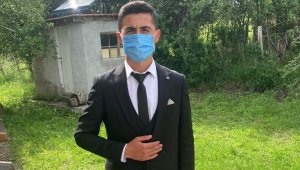 18 yaşında muhtar oldu