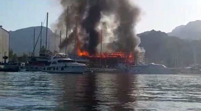 2 milyon liralık tekne küle döndü