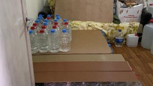 Adana'da bin 265 litre sahte içki ele geçirildi