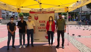 Aliağa'da AK Partili kadınlar kan bağışı etkinliği düzenledi