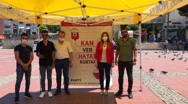 Aliağa'da AK Partili kadınlar kan bağışı etkinliği düzenledi