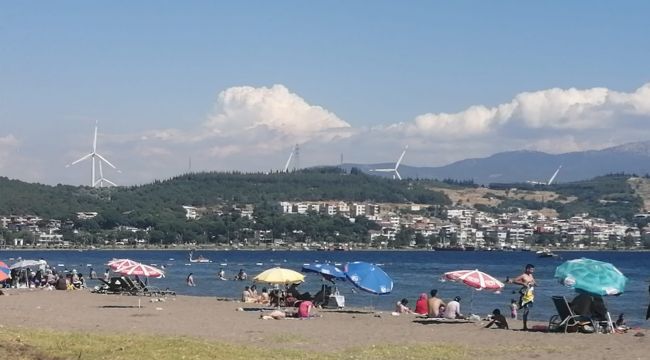 Aliağa'da sahiller canlanmaya başladı