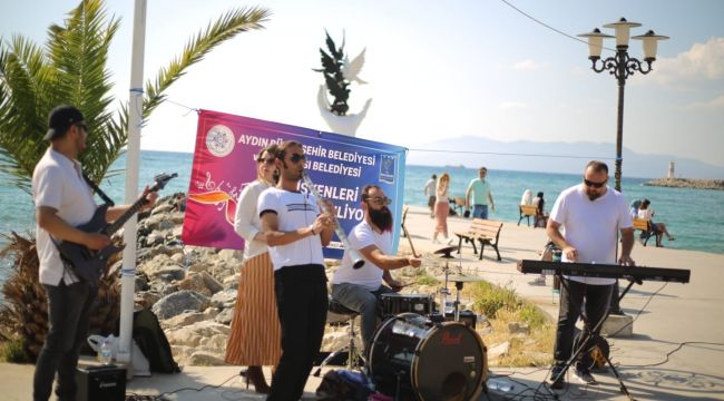 Aydın'da 'müzik susmasın' kampanyası