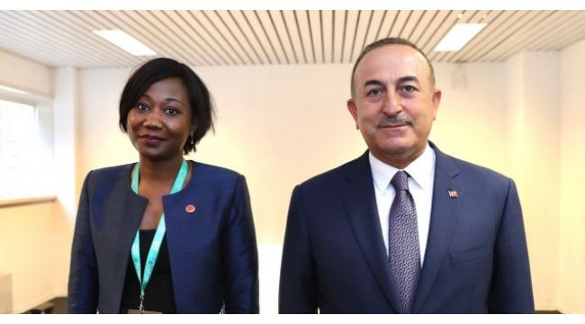 Bakan Çavuşoğlu Orta Afrika Cumhuriyeti Dışişleri Bakanı Temon ile görüştü
