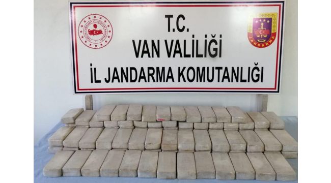 Başkale'de 51,5 kilo eroin ele geçirildi