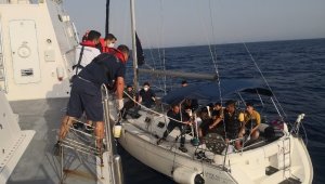 Bodrum'da 51 Göçmen Kurtarıldı