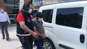 Boğduğu yengesini götürüp mezara gömdü