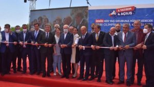 CHP Genel Başkanı Kemal Kılıçdaroğlu İzmir'de havuz açtı