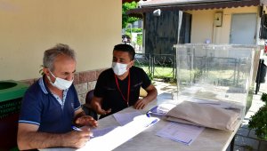 Çiğli'de sandıklar kuruldu, halka talepleri soruldu