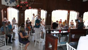 Datça'da çevrecilerden baskın