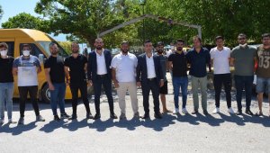 Denizköy'de muhtarlık amcadan yeğene geçti