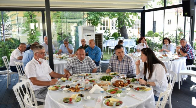 Dramalılar Köşkü'nde gevrek, boyoz ve kumrulu kutlama 