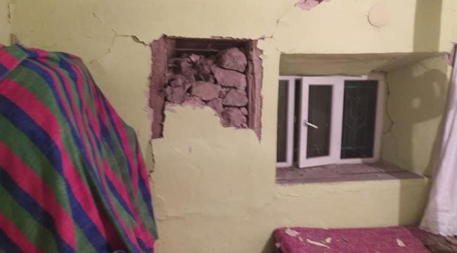 Elazığ'da depremden 5 köy kısmen etkilendi