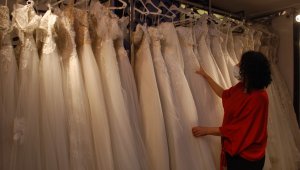 Gelinlikçilerin işleri açıldı