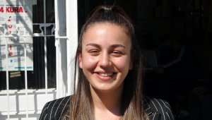 Genç kız, ölen babasının yerine muhtar seçildi