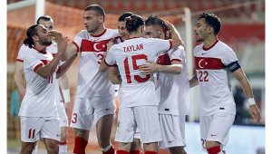 Haydi Türkiye! Bizim çocuklara şampiyonluk yakışır