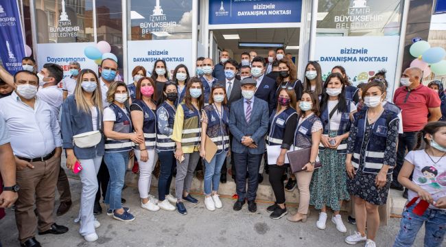 İzmir'de dört Bizİzmir Dayanışma Noktası hizmete açıldı