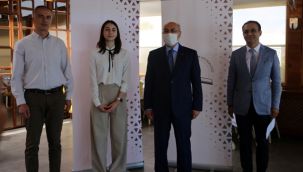 İzmir'in genç bilim insanlarına ödül