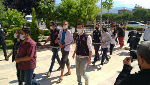 İzmir'de uyuşturucu satıcılarına operasyon: 9 tutuklama