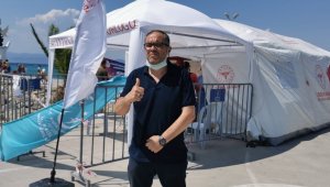 Kuşadası'nda aşı çadırı kuruldu