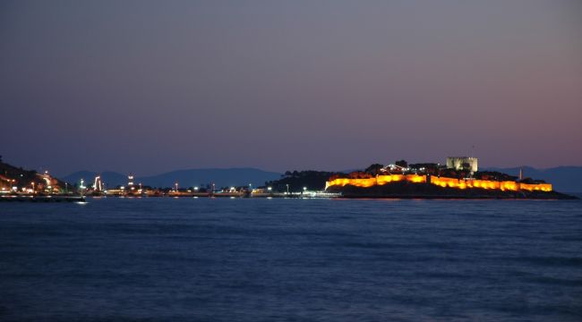 Kuşadası'nda yaz akşamları müzikle renklenecek