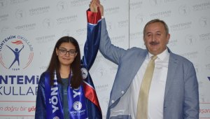 LGS birincisi Sare: "Başarımı çok çalışmaya borçluyum"