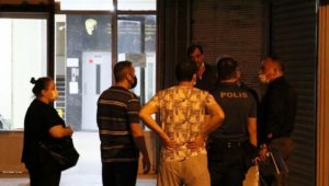 Mali müşavir kadın, ofisinde ölü bulundu