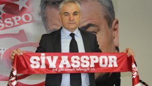 Rıza Çalımbay 1 yıl daha Sivasspor'da!