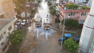 Selden zarar gören evlere yardım