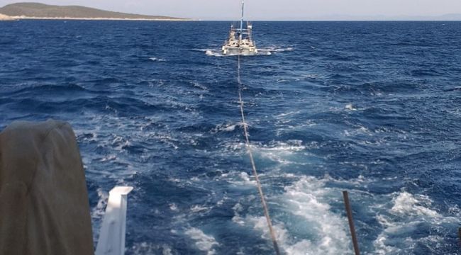 Su alan teknenin imdadına Kıyı Emniyeti yetişti