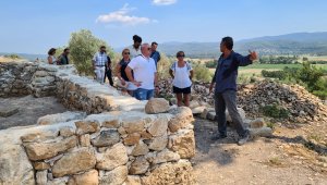Akyaka Kalesi'nin ilk ünlü konuğu