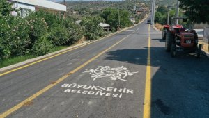 Aydın Büyükşehir Belediyesi yol çalışmalarında hız kesmiyor