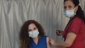 Bakan Koca, Şule hemşireyi tebrik etti