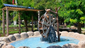 Bu parklar elektrik üretiyor