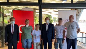 Can bağı ile yuva oluyorlar