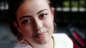 Çantasıyla evden çıkan genç kızdan haber alınamıyor