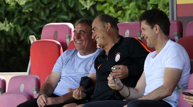 Efsane oyuncularından Galatasaray'a ziyaret