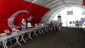 Evlat nöbetindeki baba, 17 bayramdır oğluna hasret